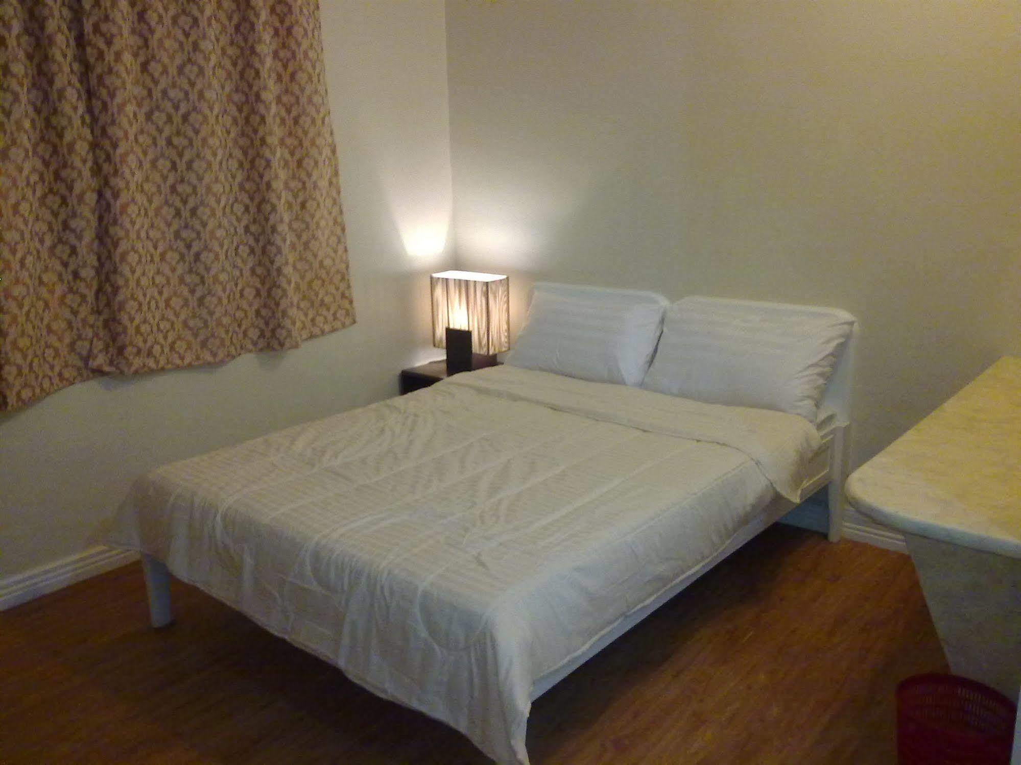 Park Hill Hotel Lapu-Lapu City Zewnętrze zdjęcie